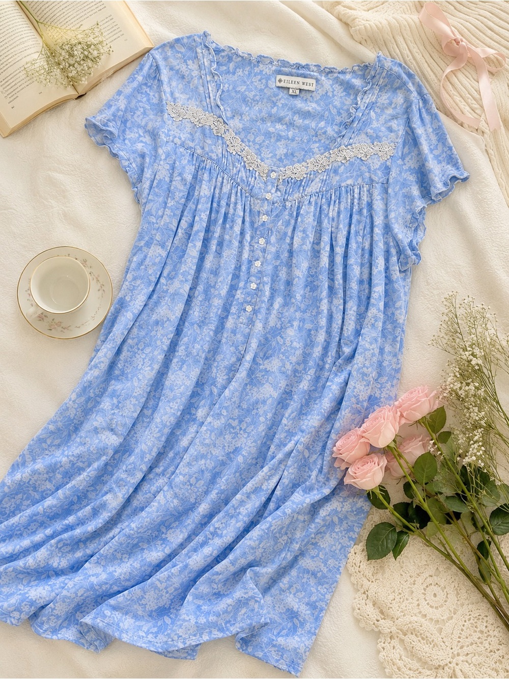 Eileen West Blue Floral Cottagecore Nightgown XL Lace Trim Prairie Dress